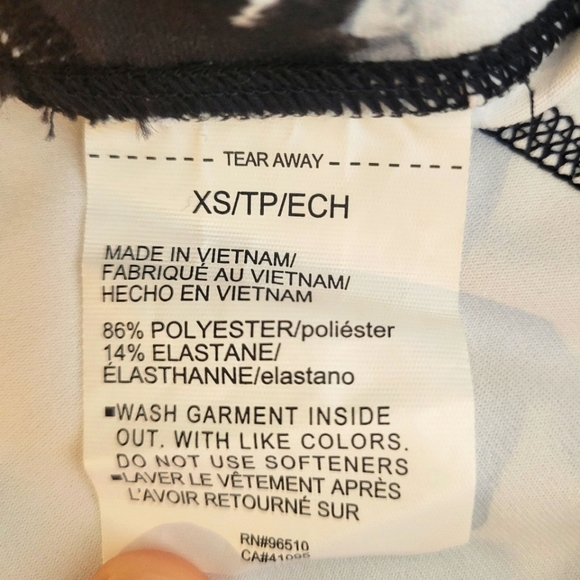 Under Armour Heat Gear Marble Print Leggings XS - Picture 7 of 7